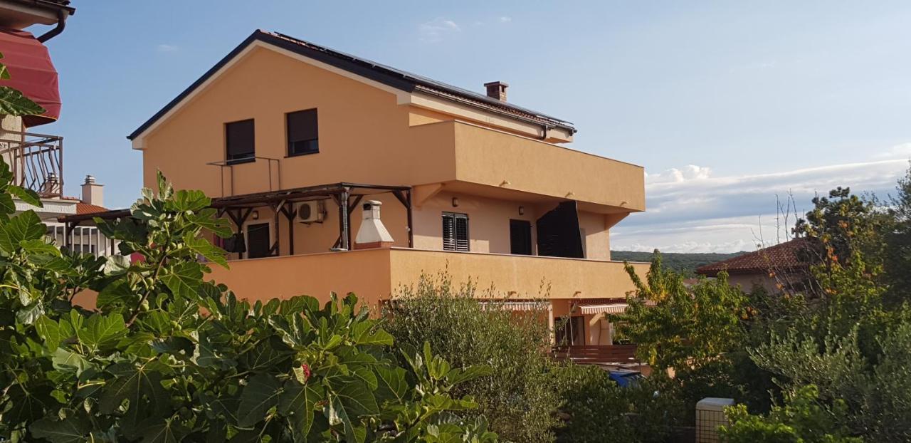 Apartmani Zem, Krk Крк Экстерьер фото